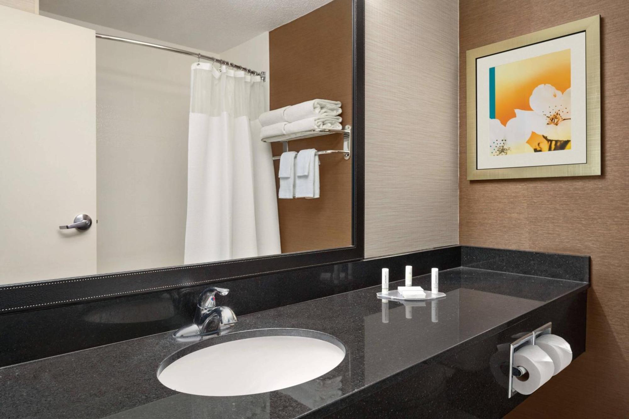 Fairfield Inn & Suites Lima Eksteriør billede