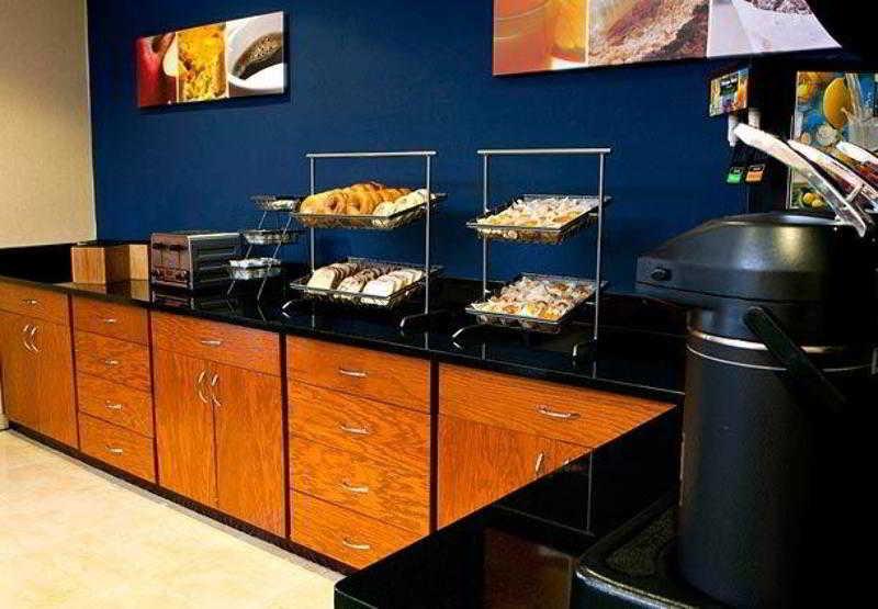 Fairfield Inn & Suites Lima Restaurant billede